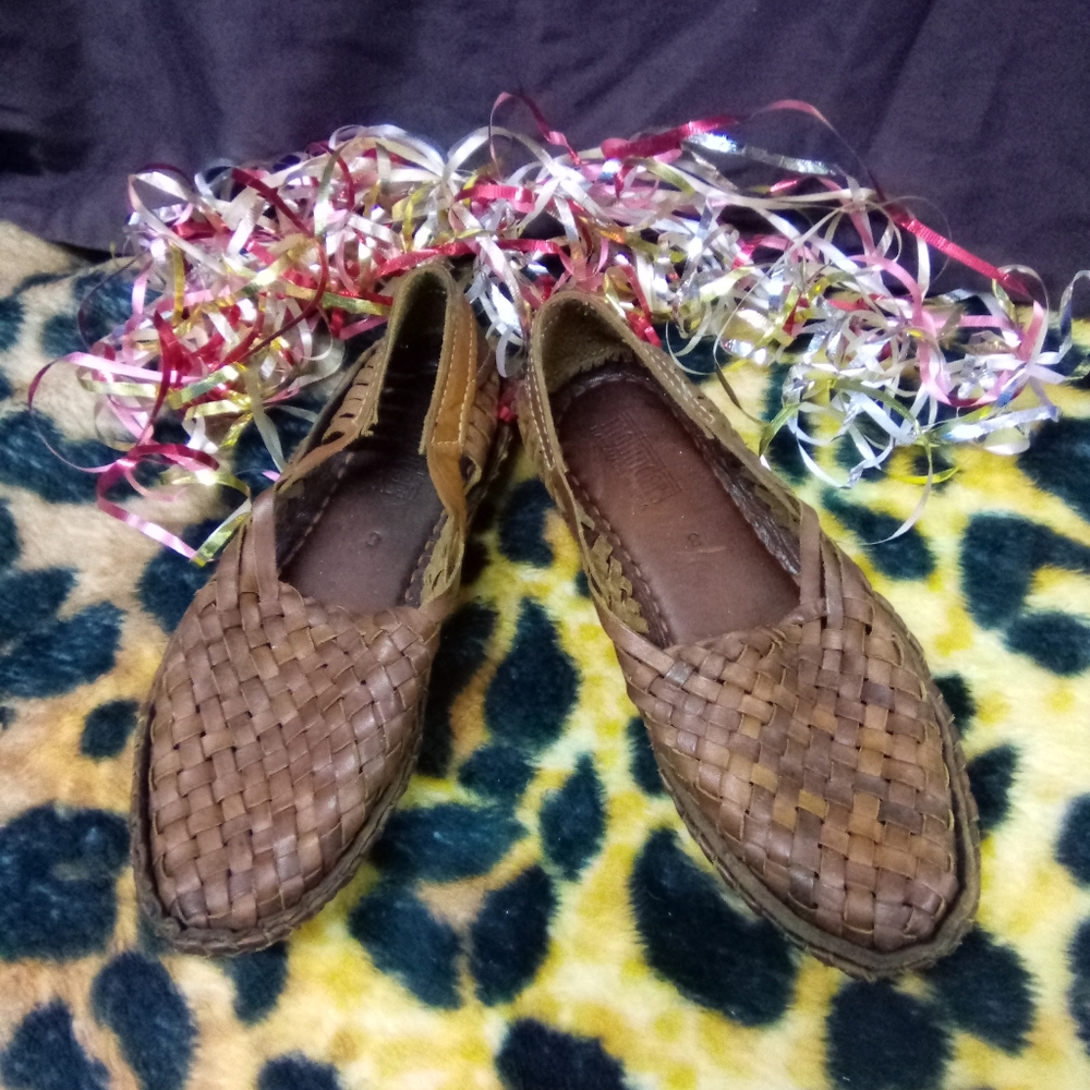 Handmade real leather Mohinders Made in India